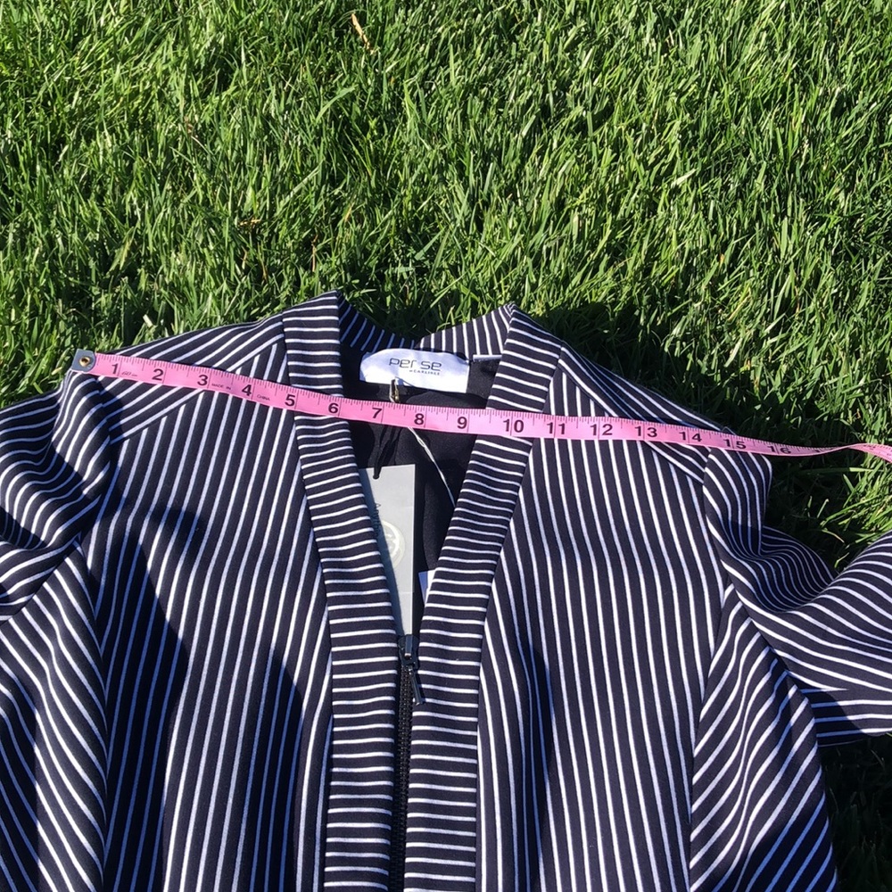 NWT Carlisle Jet Set Navy and White Pin Stripe Jacket - Picture 12 of 14